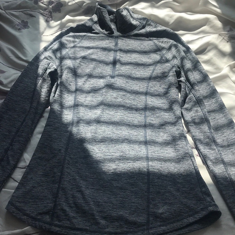 Workout quarter zip